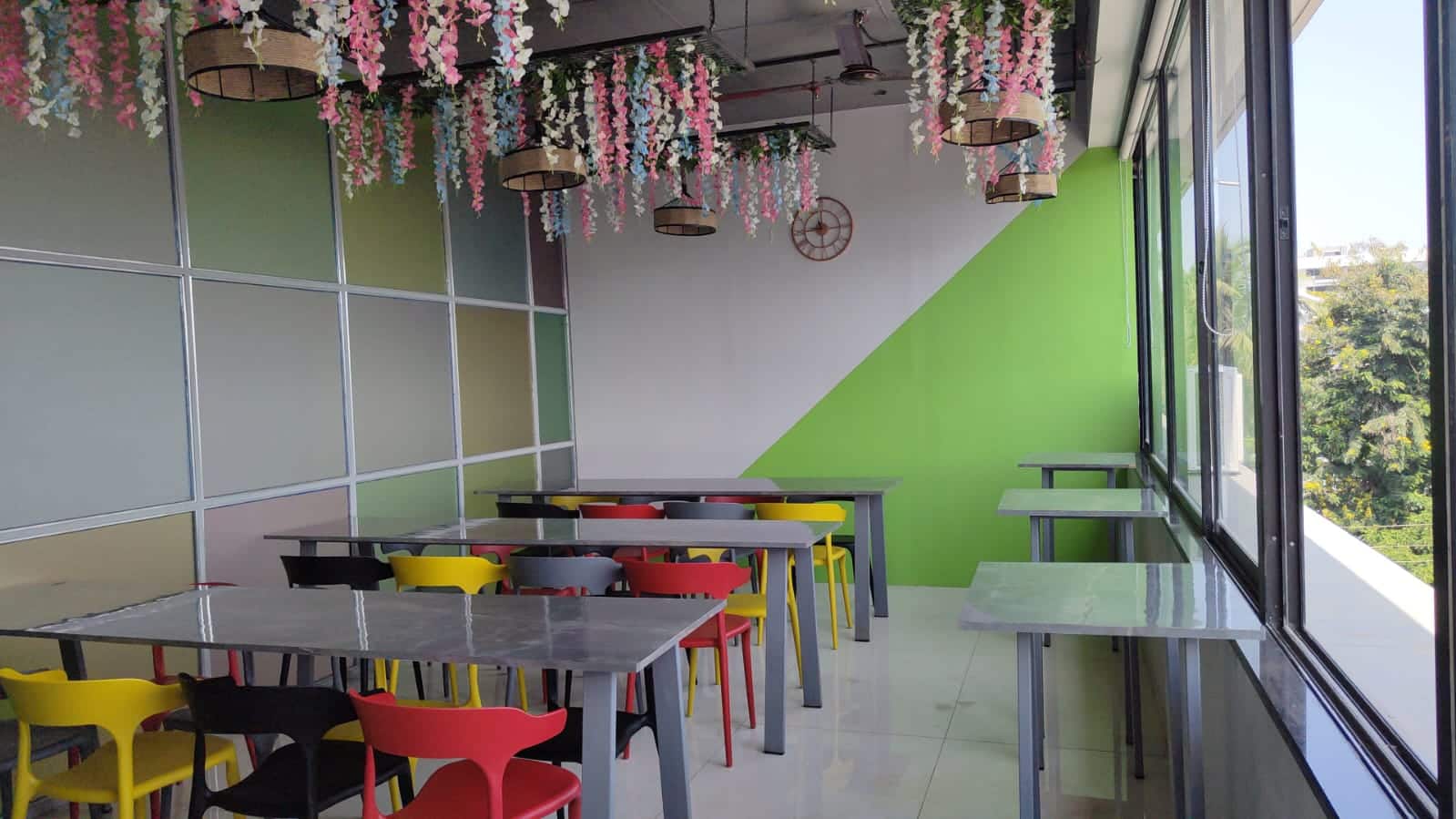 Welcome to Incube: Your Ultimate Co-Working Space